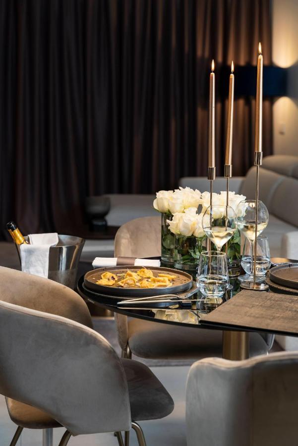 We Me Suite Hotel Riccione Luaran gambar